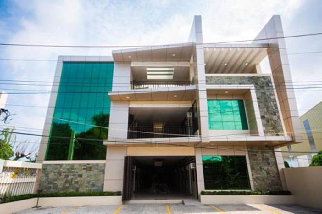 Nf Suites Davao Bagian luar foto
