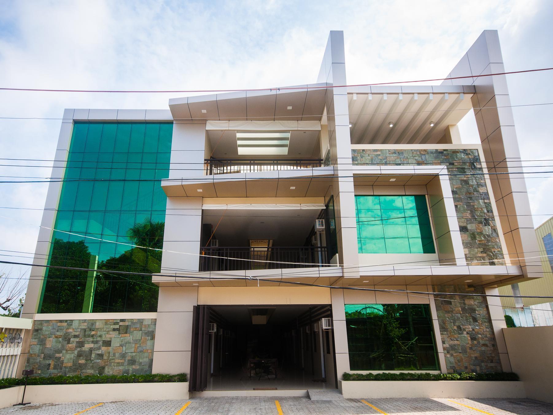 Nf Suites Davao Bagian luar foto